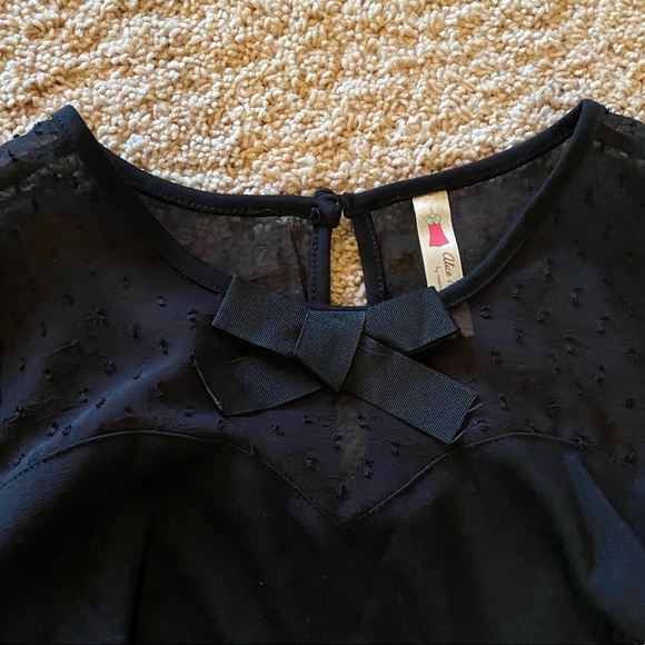 NEW Formal Dress - Picture 4 of 7